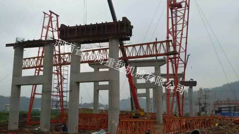 通用門式起重機、路橋門機拆裝方案