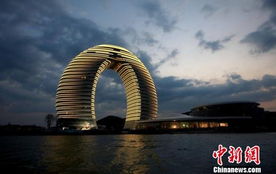七星酒店被稱 馬桶蓋 國內(nèi)建筑迷失方向